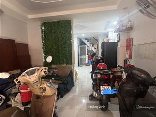 Hẻm thông  cách trường sa 50m  tiện ích bủa vây