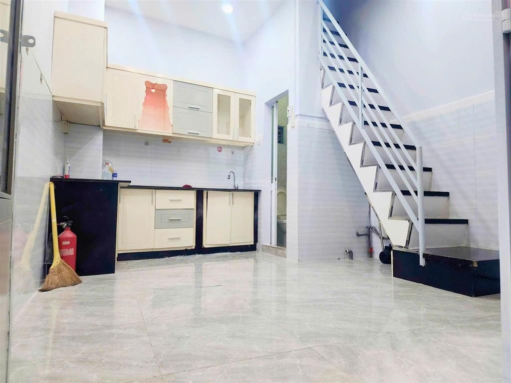 Không thể tin sở hữu nhà trần hưng đạo quận 5  nhà vuông vứ mà chưa đến 3t