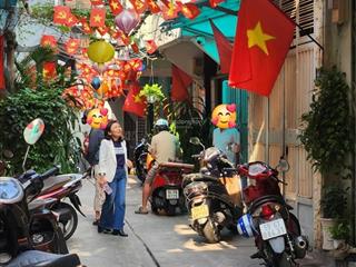 Gấp bán giảm 600tr còn 7,05 tỏi  hẻm thông bàn cờ  ngay chợ vườn chuối  nhà 5 tầng