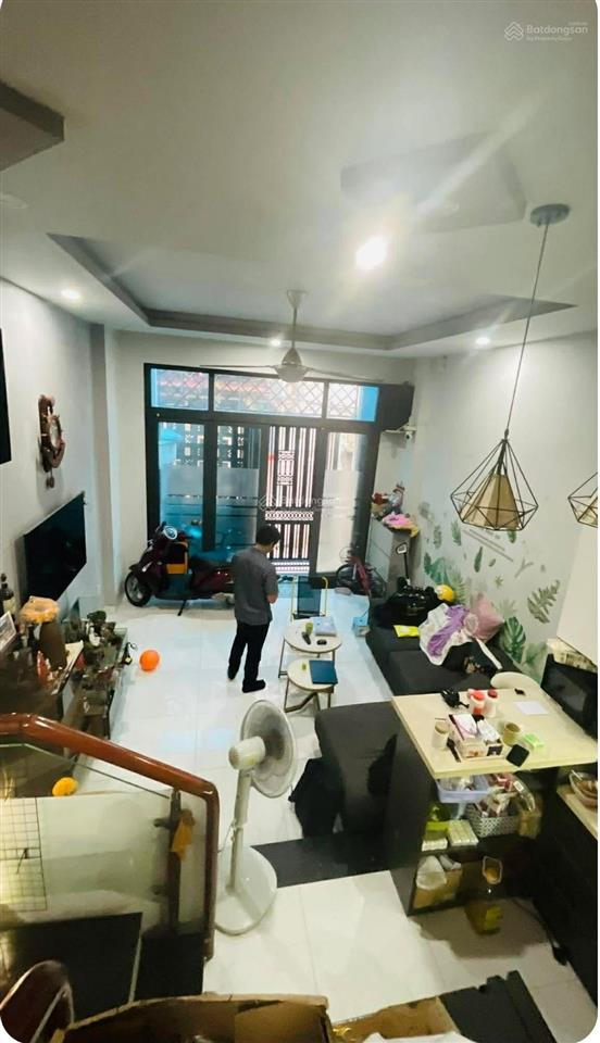 Ngay 7 hiền  hẻm thông  ngang 8,5m hiếm có