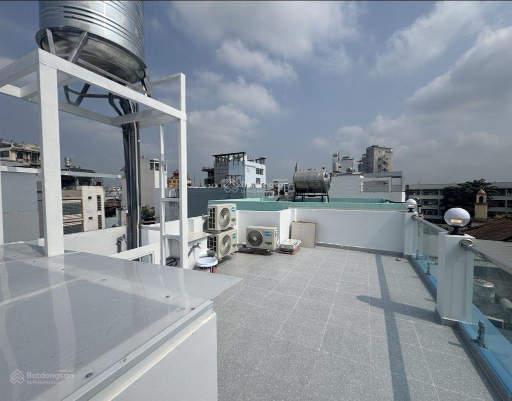Nhà xây mới 5 tầng  full nội thất  dọn vào ở ngay  ngang hiếm 6m
