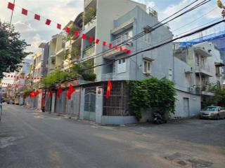Chủ cực xoắn giàm từ 11t9 còn 8t9  căn góc 2 mặt tiền hẻm xe hơi 10m