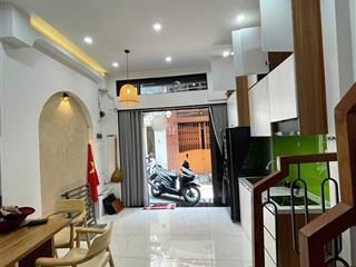 Chưa đến 5 đồng sở hữu nhà quận 10  hẻm thông  nhà mới tặng full nội thất