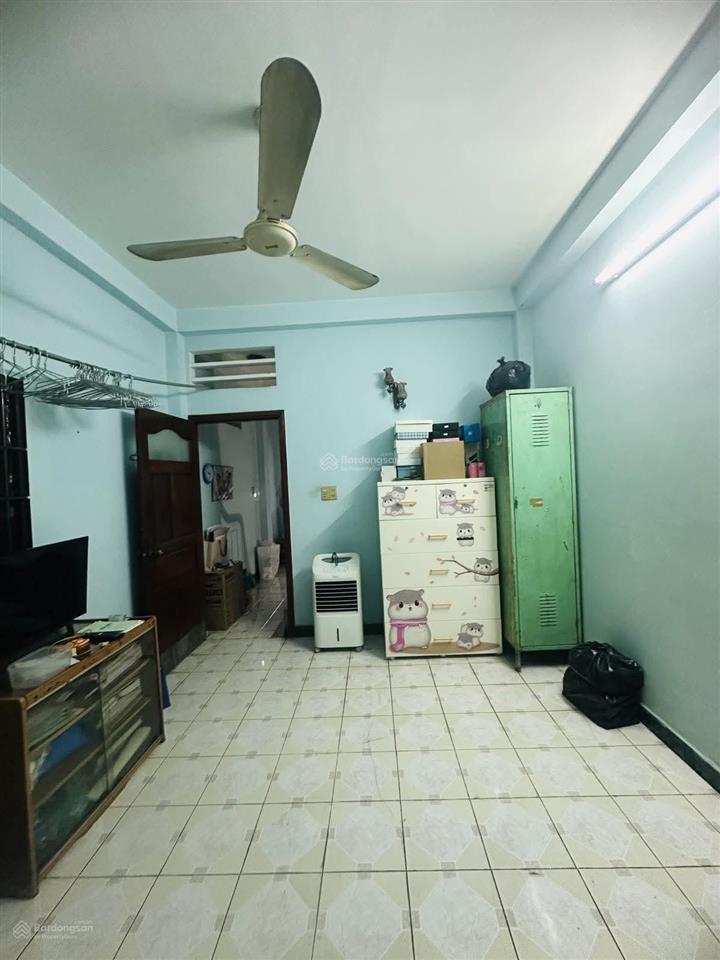 Gần chợ bà chiểu  20m ra mặt tiền đường lớn  5 tầng  6 phòng ngủ