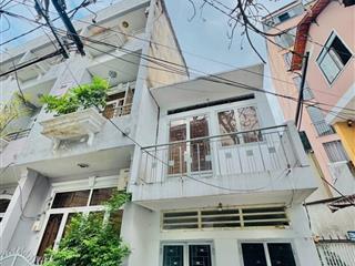 Phân khúc chỉ hơn 3đ  hẻm lớn 1 sẹc 2 tầng