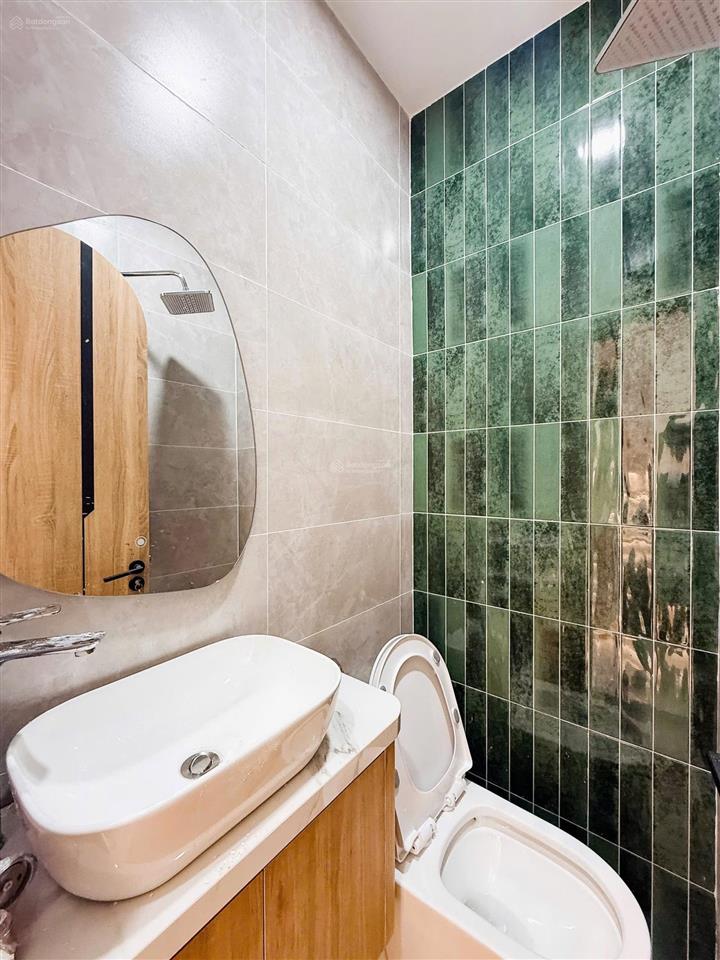 Trung tâm quận 3 con đường đắt đỏ mà nhà phân khúc chỉ hơn 4 đồng  nhà 1 trục thẳng