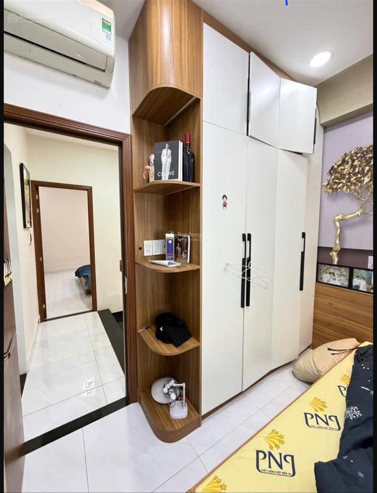 Giá chỉ nhỉnh 4 tỷ  hẻm thông  1 sẹc