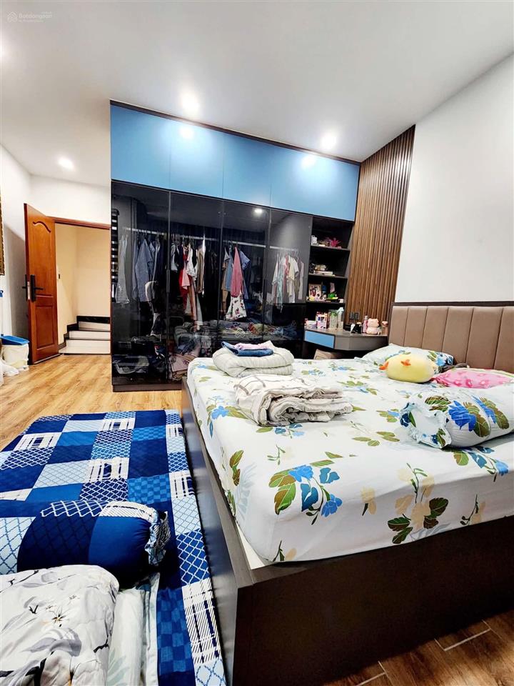 Ngay ngã tư lữ gia và nhà thi đấu phú thọ  xe hơi tới nhà  tiện ích đầy đủ