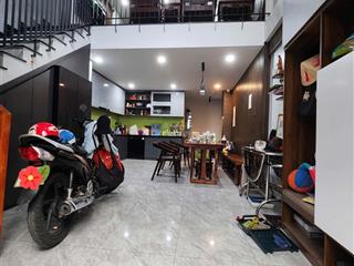 Ngay ngã tư lữ gia và nhà thi đấu phú thọ  xe hơi tới nhà  tiện ích đầy đủ