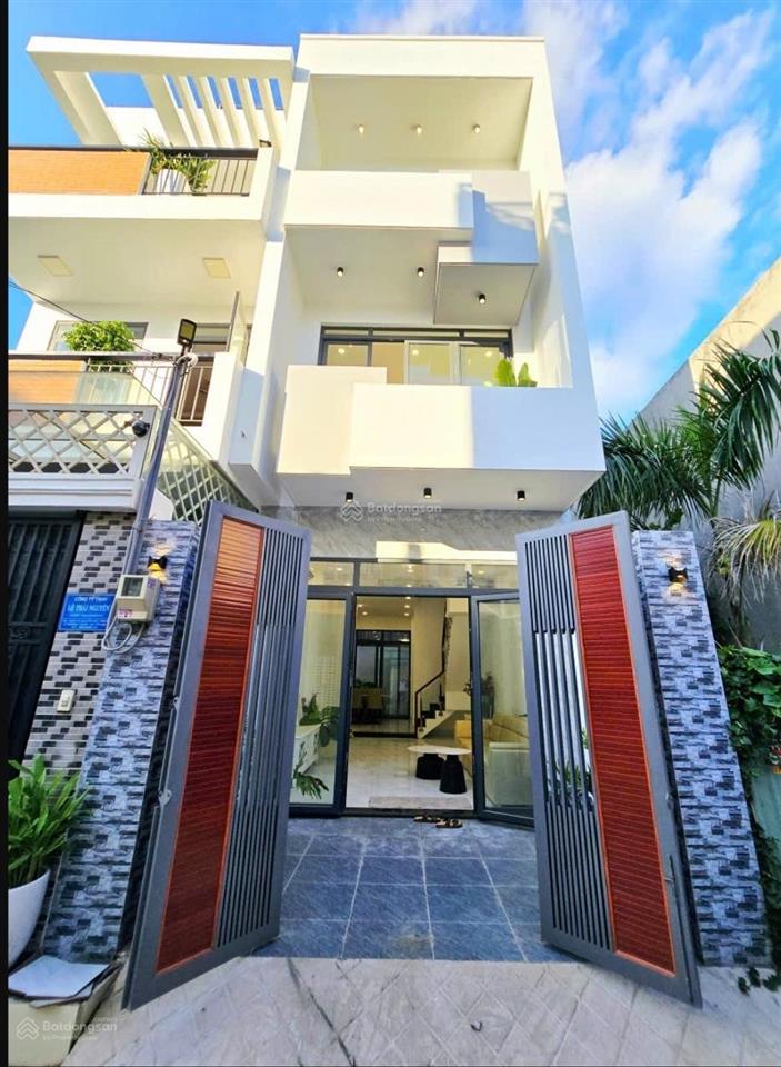 Hẻm xe hơi  toàn nhà cao tầng  54m2  chỉ nhỉnh 5 đồng