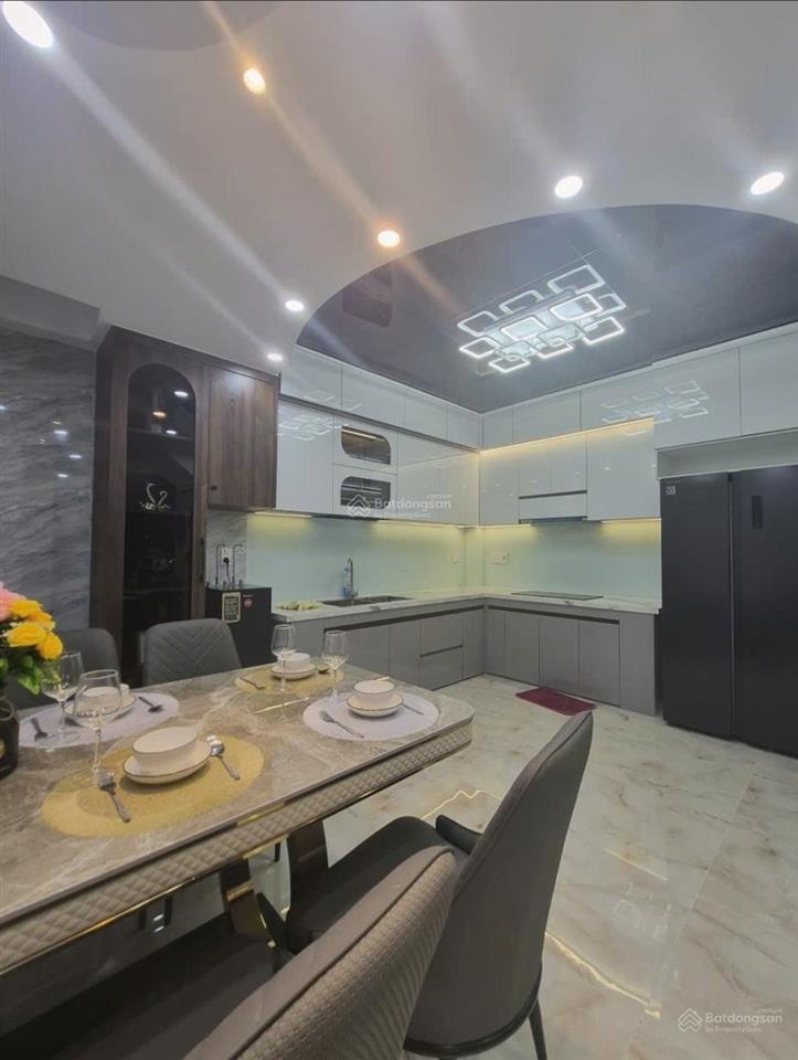 Nhà mới full nội thất  hẻm xe hơi 1 trục