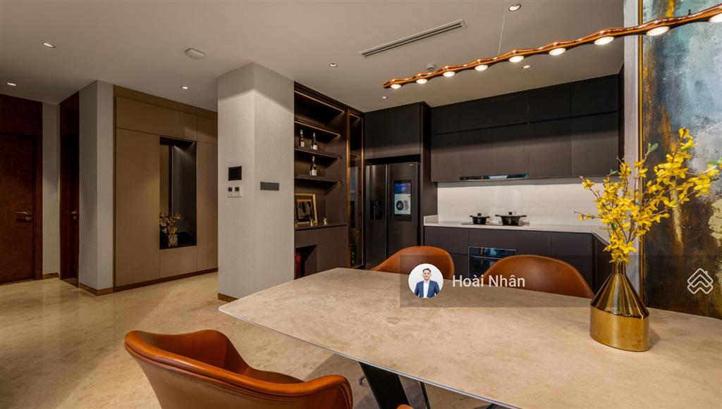 Quá rẻ 4,x tỷ  siêu phẩm góc 3pn tầng cao view trực diện sông & biển tại thành phố đà nẵng