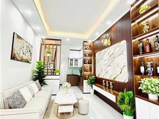 Bán nr view đẹp tại thanh đàm, 6,5 tỷ, 38m2, 4pn, 4wc, 5 tầng