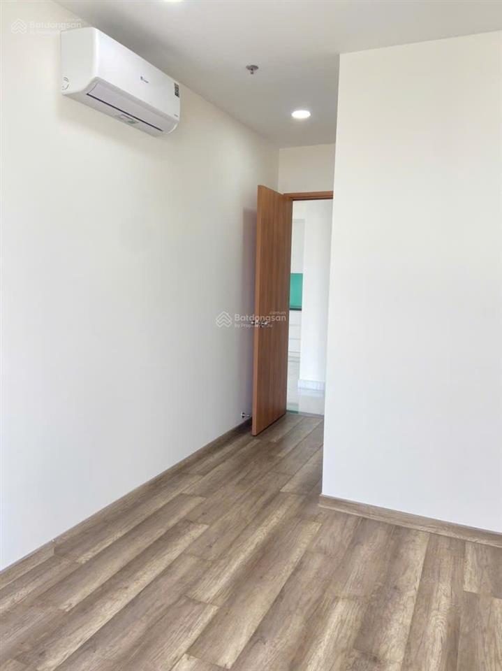 Hàng hiếm (mã căn 01 ít người bán)  nay em tiến cần bán gấp 1,8 tỷ