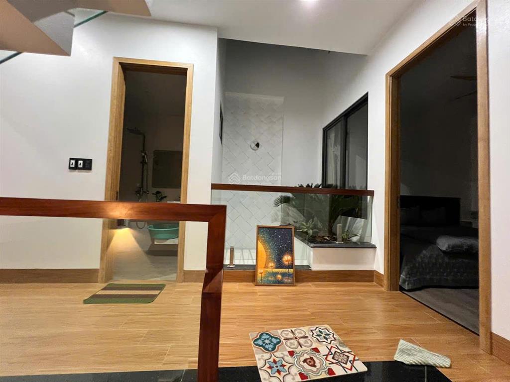 Cho thuê nhà 4 tầng full đồ cao cấp như khách sạn 5* trung tâm đông anh chỉ 16tr có thương lượng