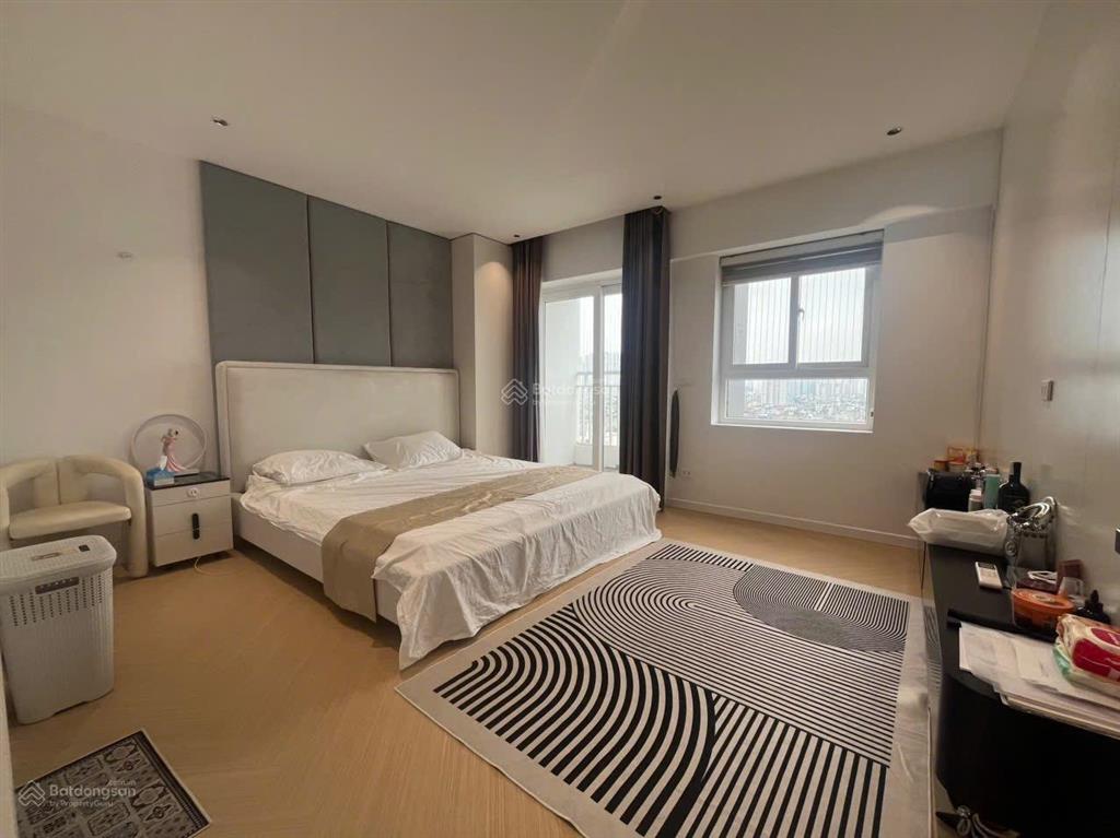 Sos bán căn chung cư luxury lô góc hoa hậu của tòa 165b sông hồng park view, chủ để giá cho ace đt