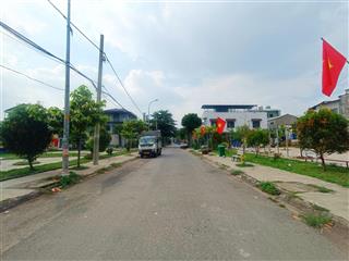 Hơn 40tr/m2 đất biệt thự 7,5m x 18m khu phân lô đẹp cạnh công viên đường số 1 lê thị hoa thủ đức.