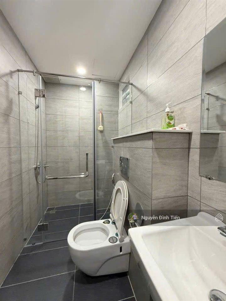 Biệt thự 3 tầng 6,6m x 19m lô góc 2 mặt tiền đường trung tâm linh chiểu thủ đức gần vincom thủ đức