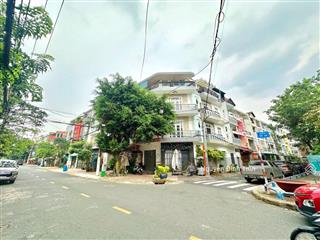 Biệt thự 3 tầng 6,6m x 19m lô góc 2 mặt tiền đường trung tâm linh chiểu thủ đức gần vincom thủ đức