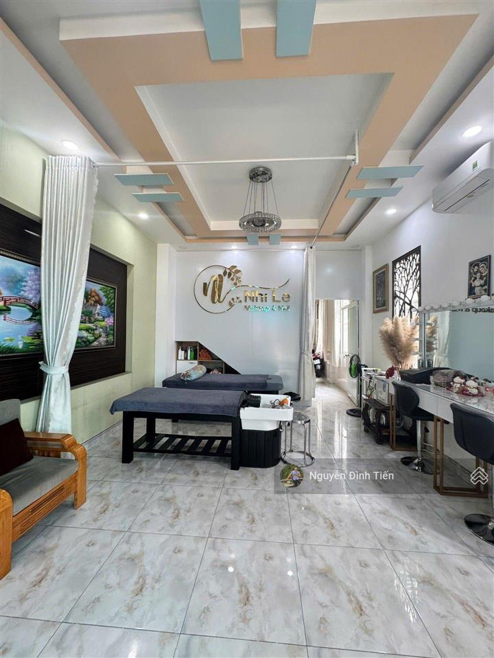 Hàng ngộp tổng giảm 4 tỷ nhà mặt tiền kinh doanh căn góc 3 tầng 132m2 trường thọ thủ đức gần metro