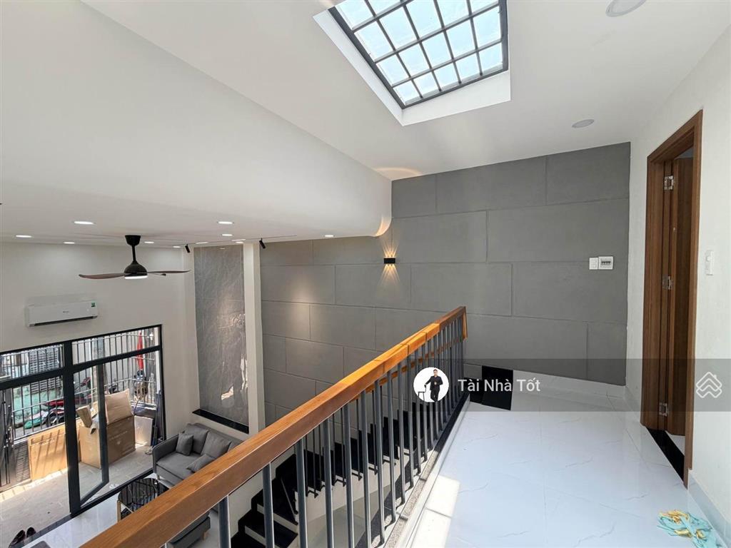 Nhà mới ở ngay bạch đằng, q.bình thạnh chỉ với 4,8 tỷ, 60m2, phù hợp vk ck trẻ