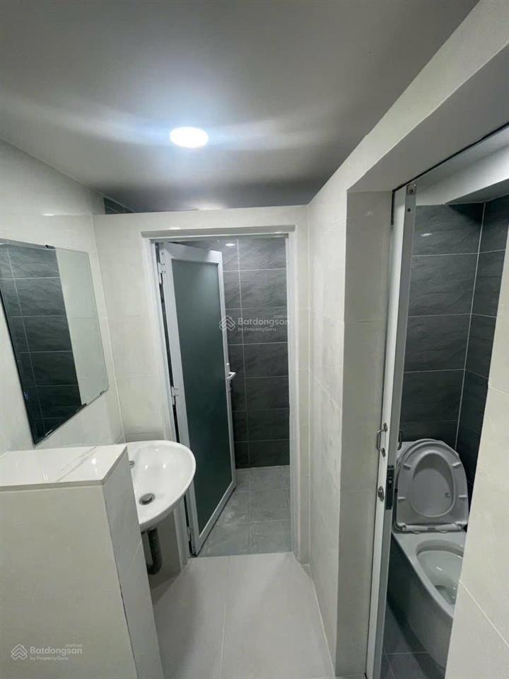 Nhà mới ở ngay bình thạnh, 3pn, 2wc phù hợp cho vợ chồng trẻ