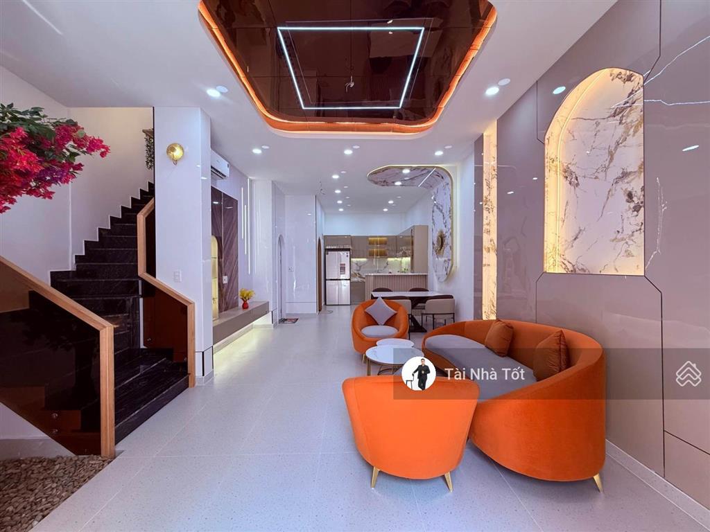 Nhà mới đẹp full nội thất đầy đủ công năng nơ trang long, 7,45 tỷ, 64 m2, giá tốt hot!