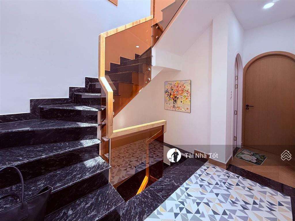 Nhà mới đẹp full nội thất đầy đủ công năng nơ trang long, 7,45 tỷ, 64 m2, giá tốt hot!