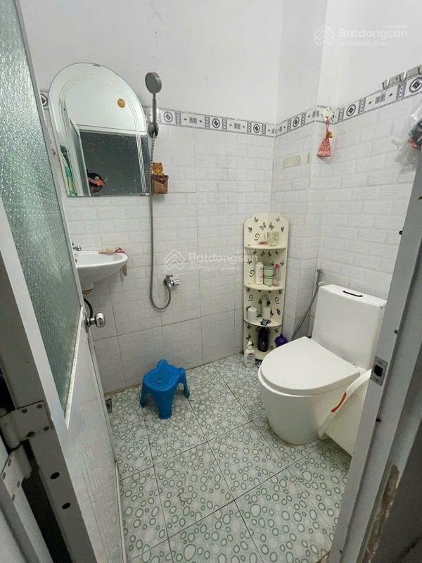 Khu vip sinh viên chdv dòng tiền 60tr/1tháng 13 phòng vip 5 tầng thang máy, hxh, dt 80m2, chỉ 10 tỷ