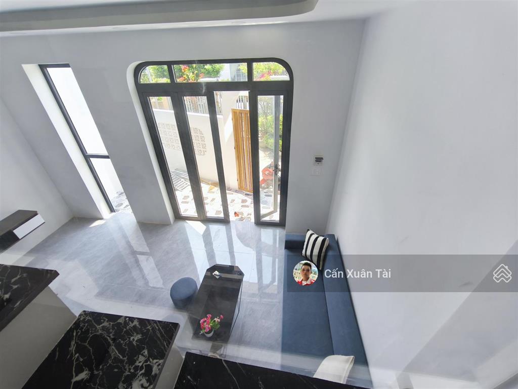 Bán nhà mới 1 trệt 1 lầu diên khánh  gần ql1a  nhà 3pn  khu dân cư đông  vị trí đầy đủ tiện ích