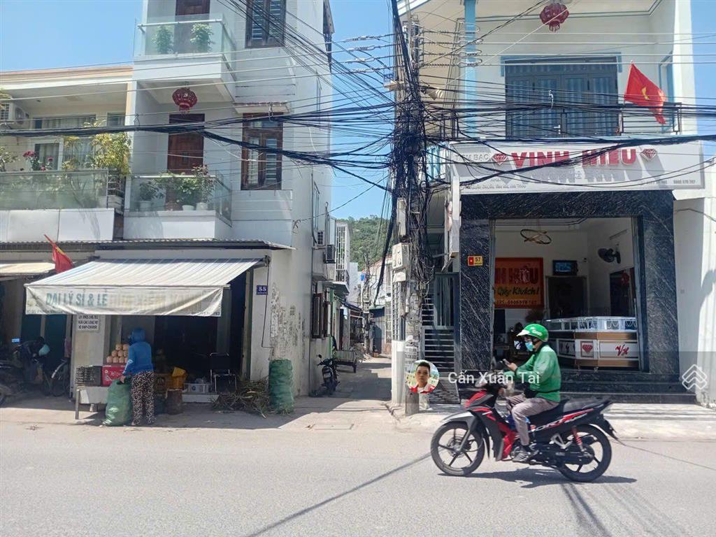 Đất hẻm nguyễn khuyến  vĩnh hải  bắc nha trang  diện tích 69,9m2 ngang 10m  giá 2tỷ8 full thổ