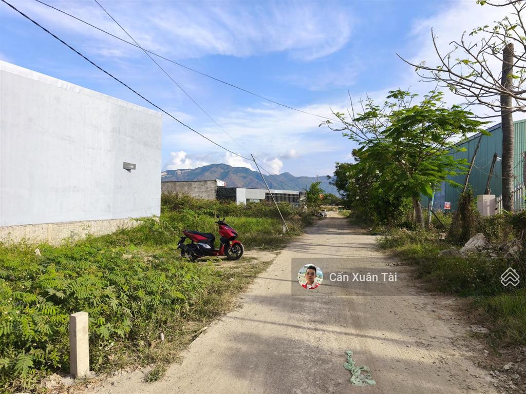Bán đất diên phú  diên khánh  lô góc diện tích 107,7m2 ngang 7,4m  giá 1tỷ150  đường ô tô 4,5m