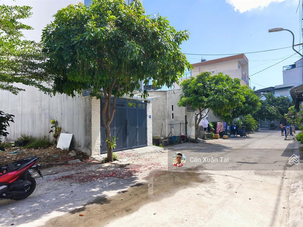Bán đất vĩnh hoà  hòn xện nha trang  đường rộng 8m  gần biển  diện tích 71m2  giá 4tỷ8