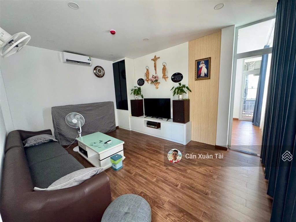 Bán nhà 4 tầng mặt tiền kinh doanh đường nguyễn đình chiểu  gần biển hòn chồng  bắc nha trang