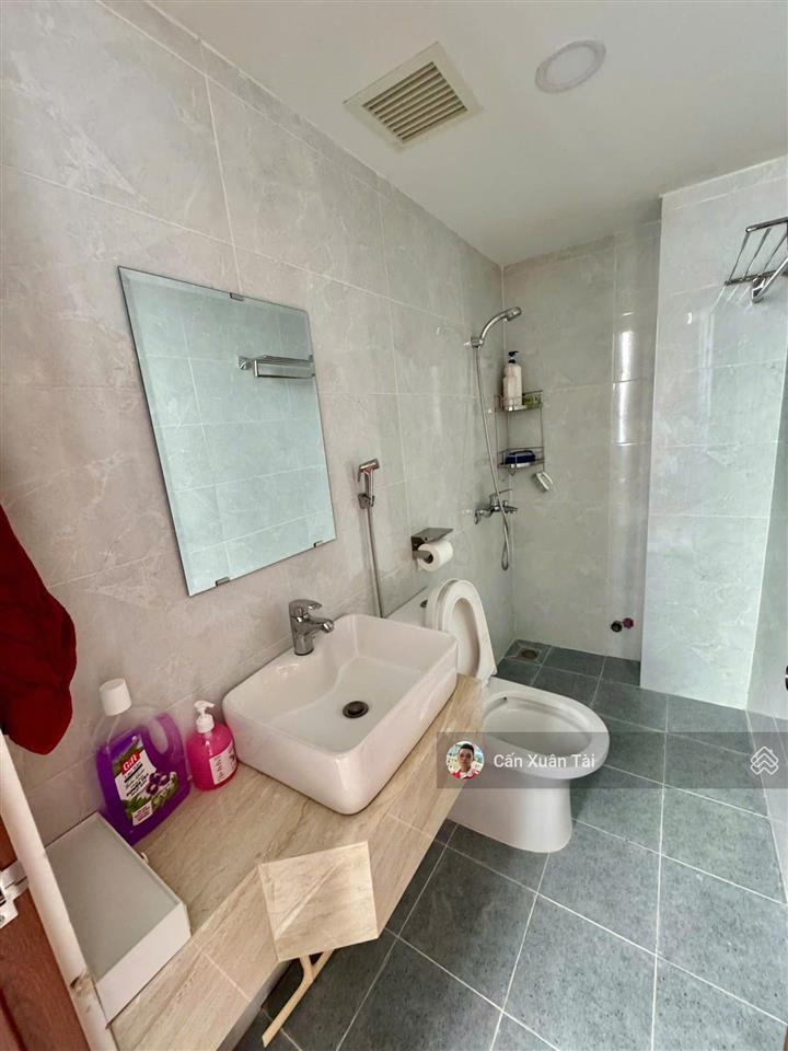 Bán nhà 4 tầng mặt tiền kinh doanh đường nguyễn đình chiểu  gần biển hòn chồng  bắc nha trang