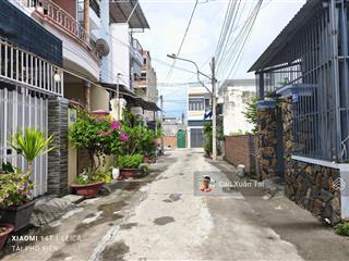 Bán đất hòn xện nha trang  cạnh công viên hòn xện  gần biển  diện tích 80m2 ngang 4m  giá 4tỷ5