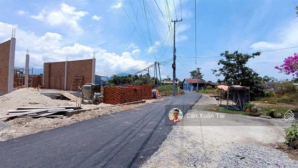 Bán đất diên toàn diên khánh  gần trường tiểu học diên toàn và chợ đông dinh  114,6m2 ngang 5m