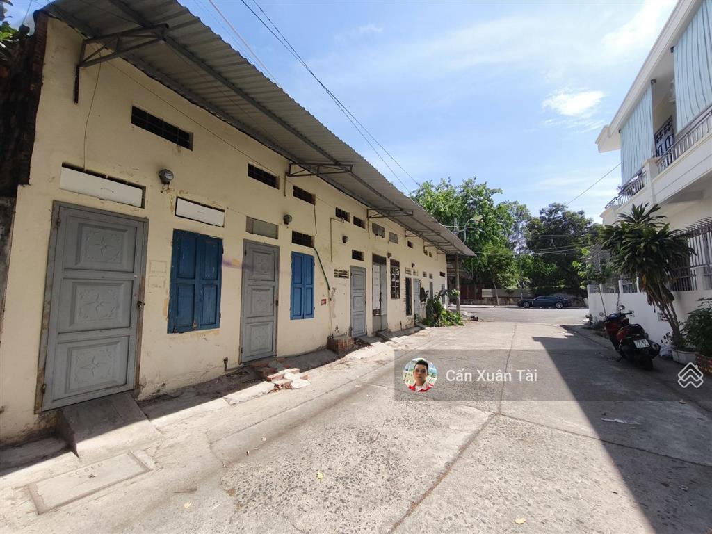 Bán đất mặt tiền đường nguyễn thị định  nam nha trang  lô góc đường rộng 20m2  diện tích 75.5m2
