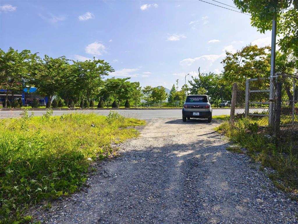 Bán đất diên toàn diên khánh  ngay đường võ nguyên giáp  diện tích 115,6m2 ngang 5,6m  giá 1tỷ6
