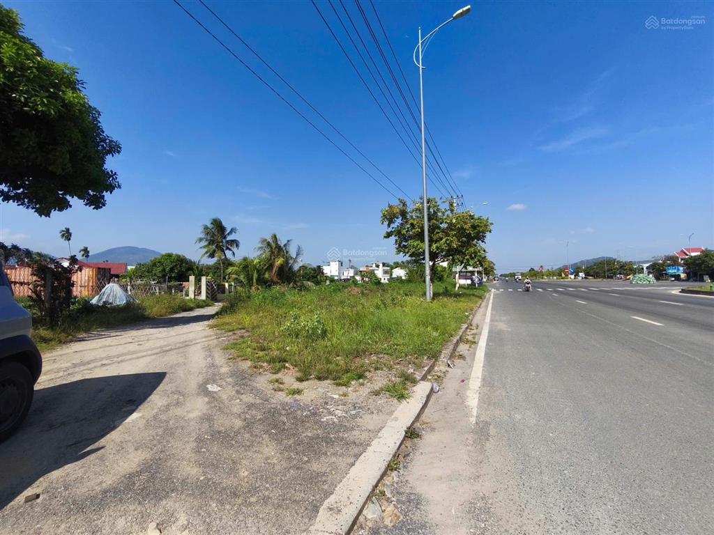 Bán đất diên toàn diên khánh  ngay đường võ nguyên giáp  diện tích 115,6m2 ngang 5,6m  giá 1tỷ6