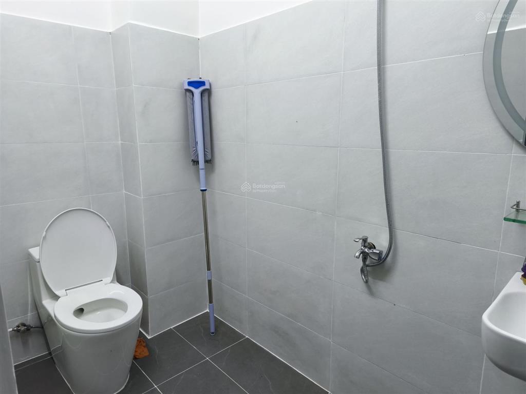 Bán nhà 1 trệt 1 lầu gần biển  hẻm lý thái tổ  bắc nha trang  diện tích 71,6m2 ngang 6,5m