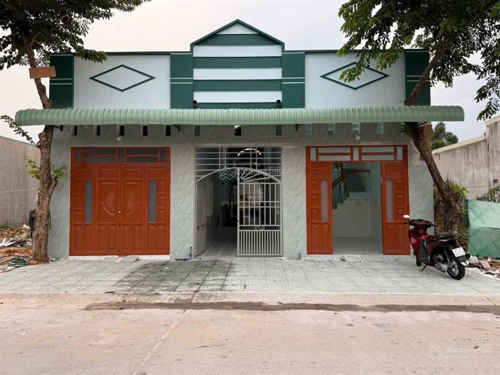 Chỉ 1,05 tỷ sở hữu ngay dãy trọ ở đ.db8, p.bến cát, hồ chí minh cách kcn mỹ phước 2 500m  đường 7m