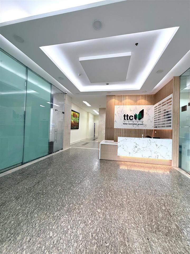 Cho thuê văn phòng tòa ttc  duy tân dt 200m² có chia nhỏ diện tích. giá 369 nghìn/m2/tháng