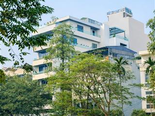 Từ hoa  hồ tây  mt quyền lực 12m  giá trị của tài sản này không nằm ở con số