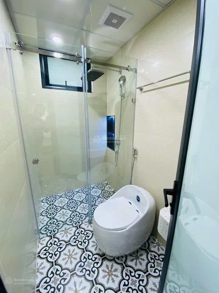 Quan nhân  hoàng ngân  nhân hoà  nhà đẹp  thang máy về ở ngay dt 40 m 6t giá 12.9 tỷ