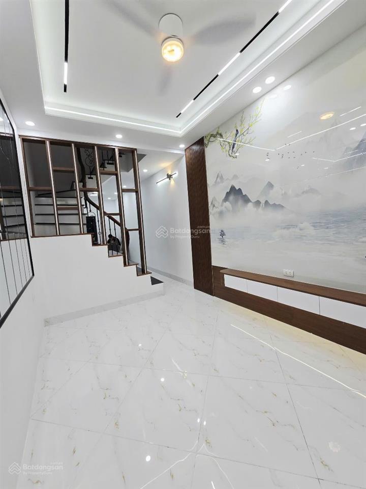 Quan nhân  nhà mới tinh  full nội thất xịn xò  dt 35 m 5t giá7.95 tỷ