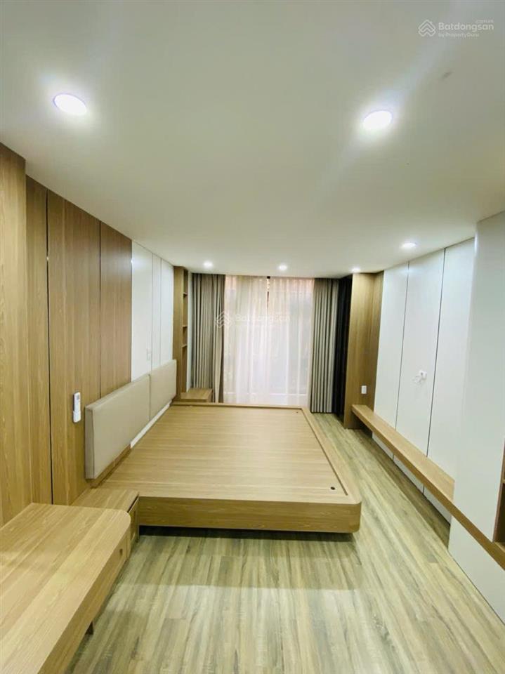 Chính chủ bán nhà quan nhân 6t thang máy, ô tô, kd, 60m ra hồ điều hòa, nhà mới tặng nội thất