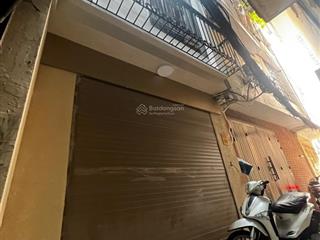 Quan nhân ô tô cách 20 m , thang máy , 6 tầng nội thất sin sò dt 40 m 6 t giá 12.9 tỷ .