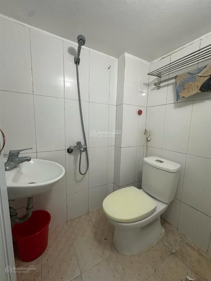 Bán nhà phố chính kinh  ô tô cách nhà 30 m ra mặt phố  ngay ga tàu  bến xe buýt dt26 4tgus5.76t
