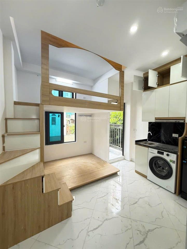 Chính kinh  nhà đẹp về ở ngay  cách phố chính kinh 20 m  cách đường vành đai 2,5 tầm 50m, dt46m